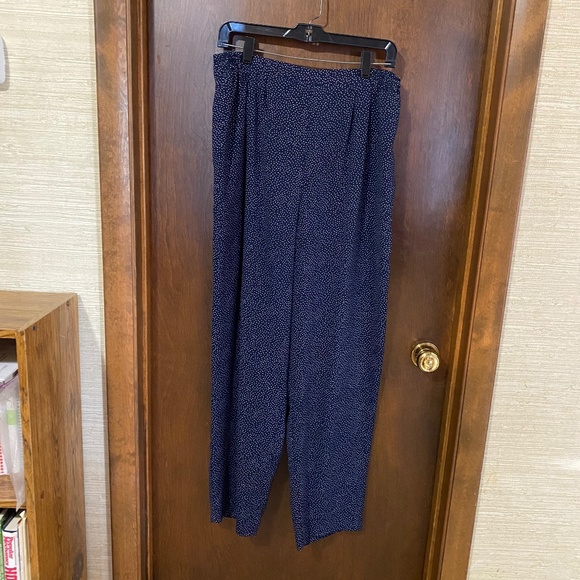 Appleseed's short sleeve blouse with matching pants - Picture 5 of 5